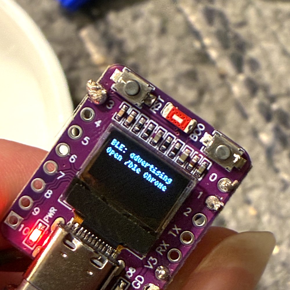 StreamPuck prototype showing BLE advertising on its OLED screen